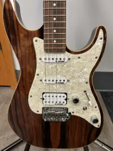 Preowned Michael Kelly Custom Collection 1965 Strat-style Electric Guitar