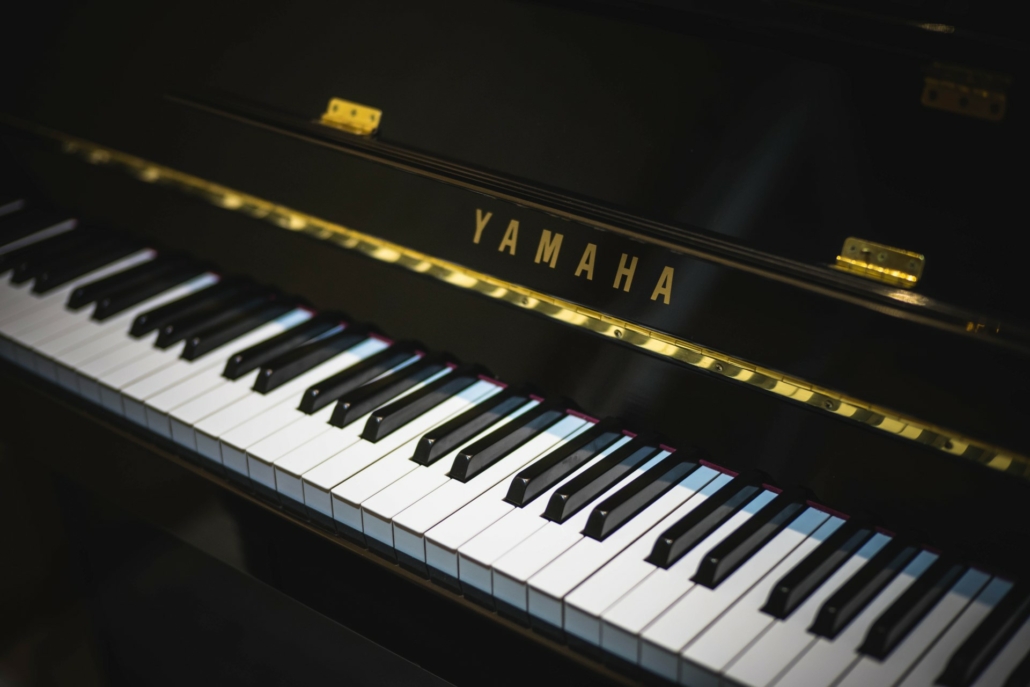 Yamaha piano clsoe up TUA